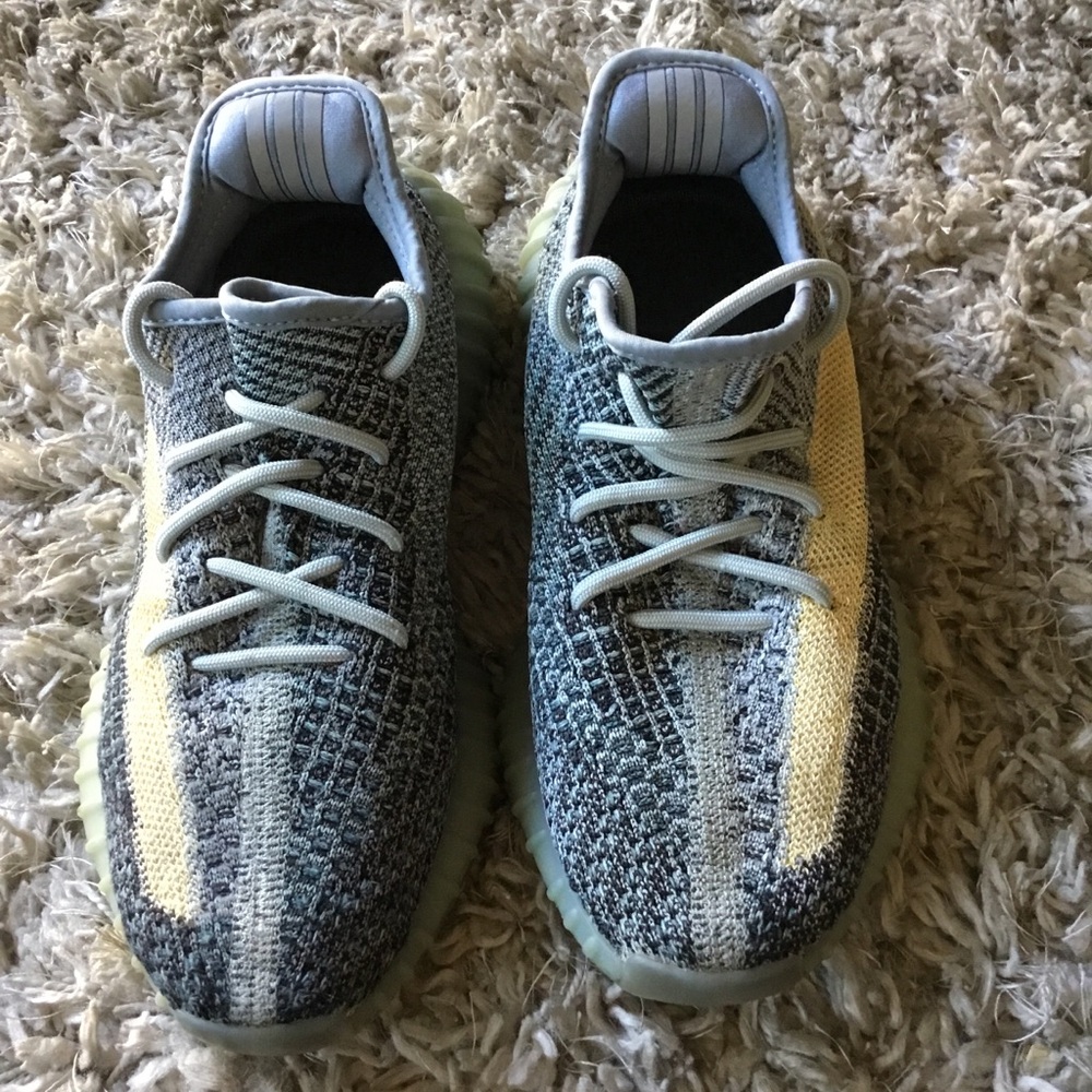 Adidas yezzy size 6.5